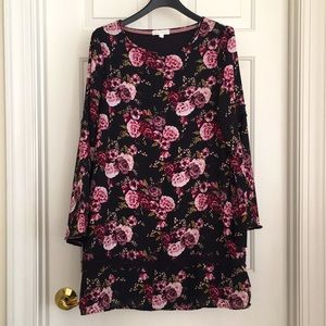 Coco + Jameson Dress Tunic Top Size Large Floral Long Bell Sleeves Lace